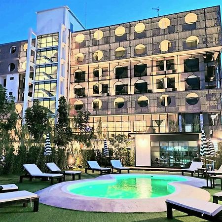 Hotel Fuse Районг Экстерьер фото