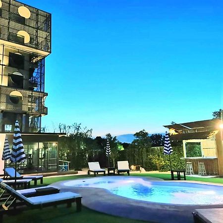Hotel Fuse Районг Экстерьер фото
