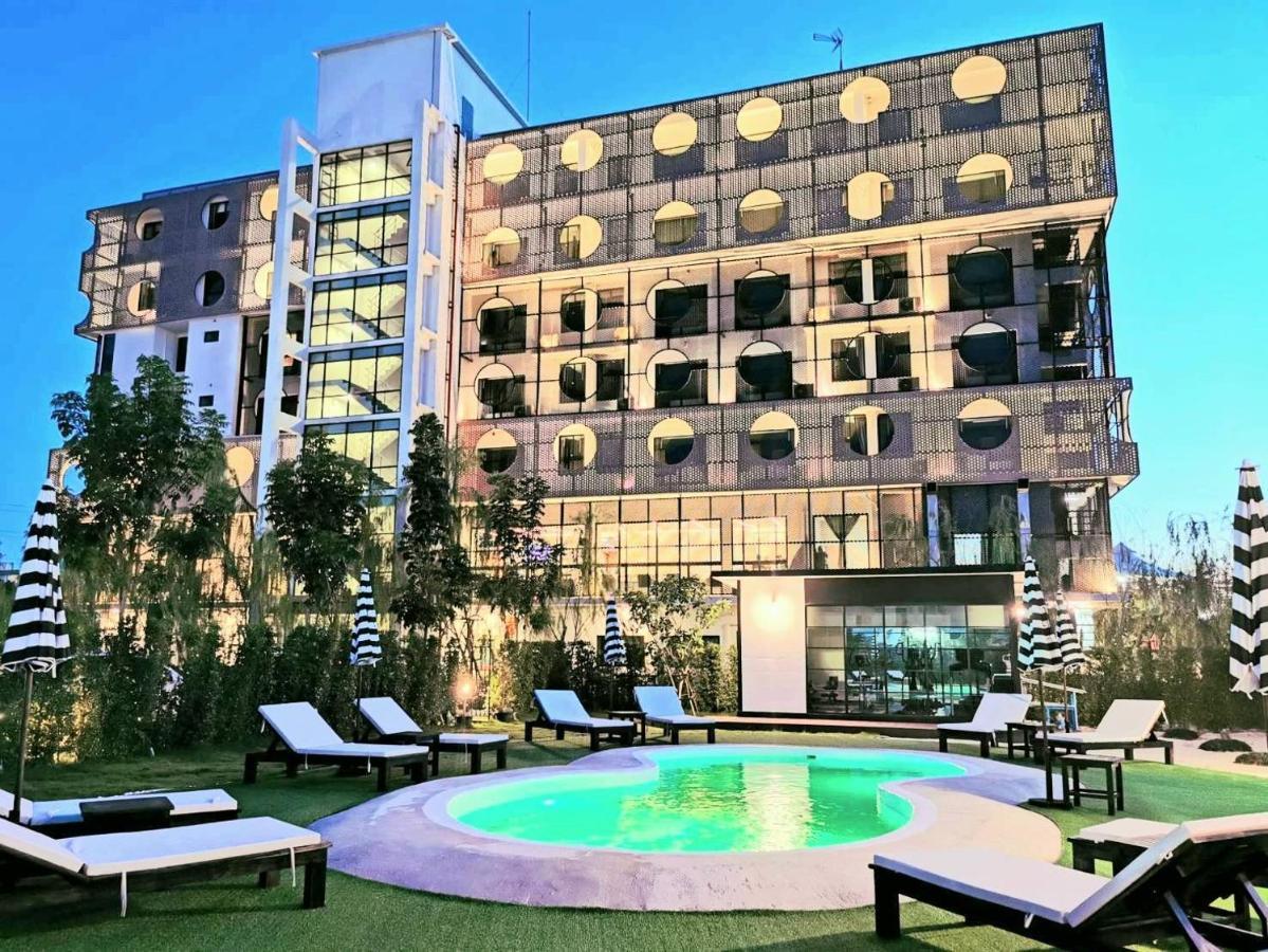 Hotel Fuse Районг Экстерьер фото