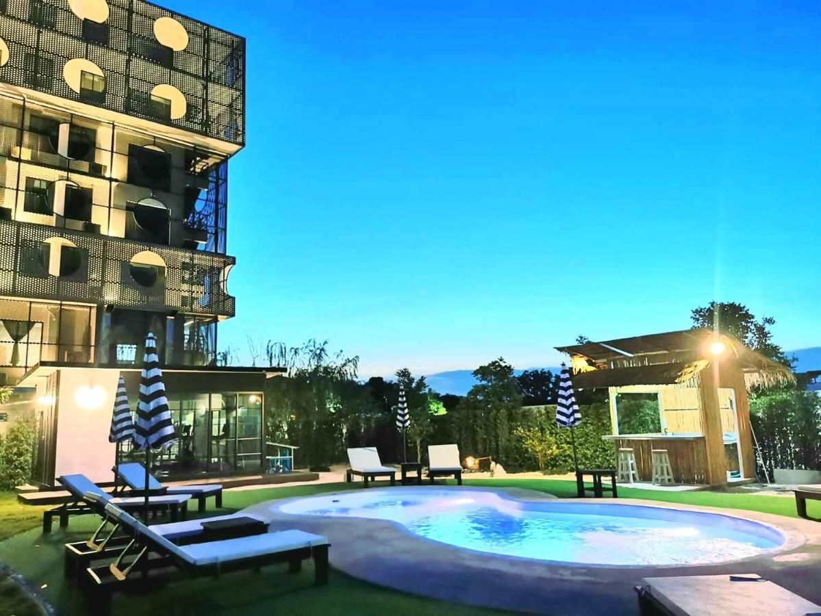 Hotel Fuse Районг Экстерьер фото
